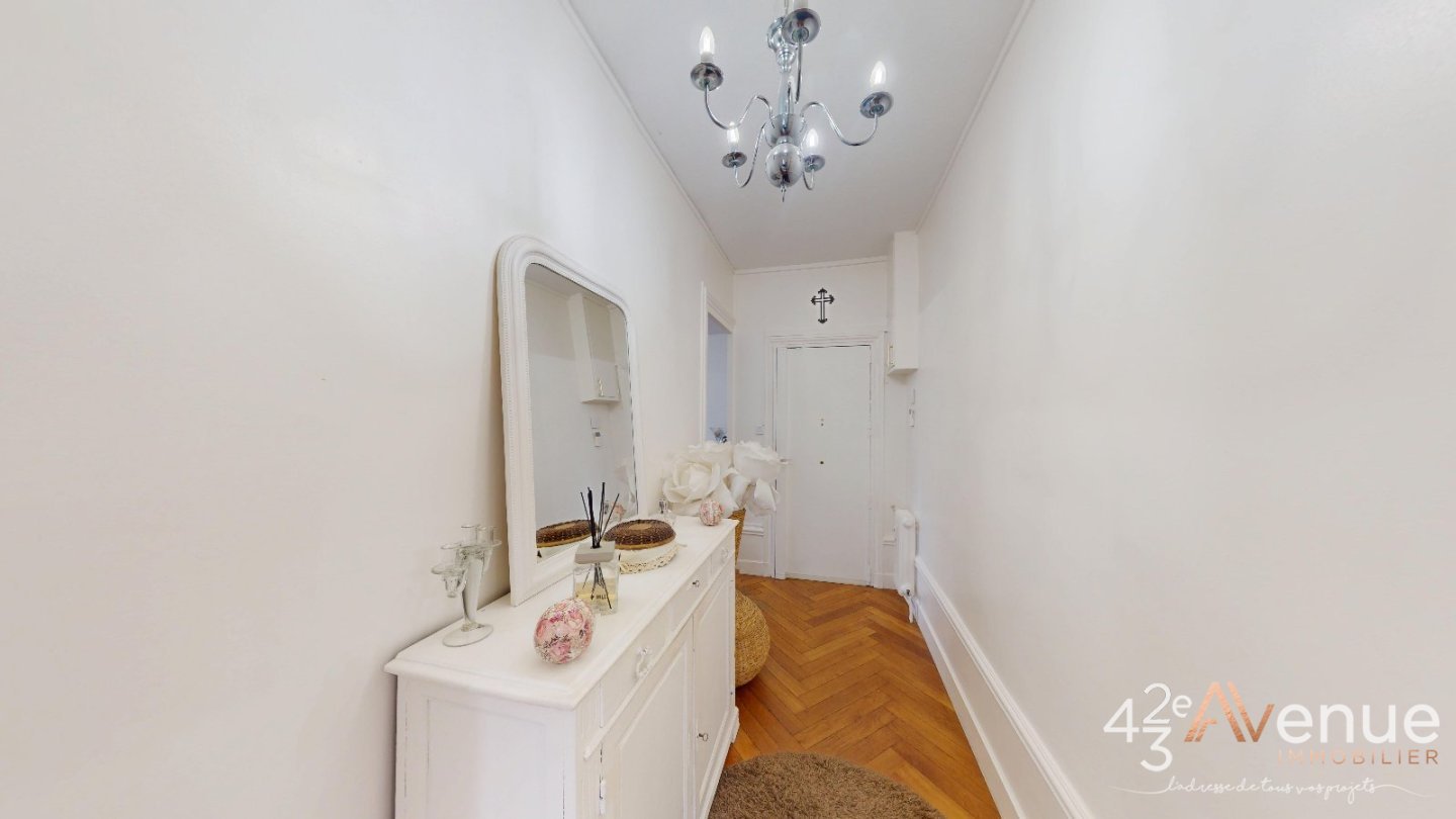 APPARTEMENT T3 A VENDRE - ST ETIENNE BELLEVUE - 90.09 m2 - 157 000 &euro;