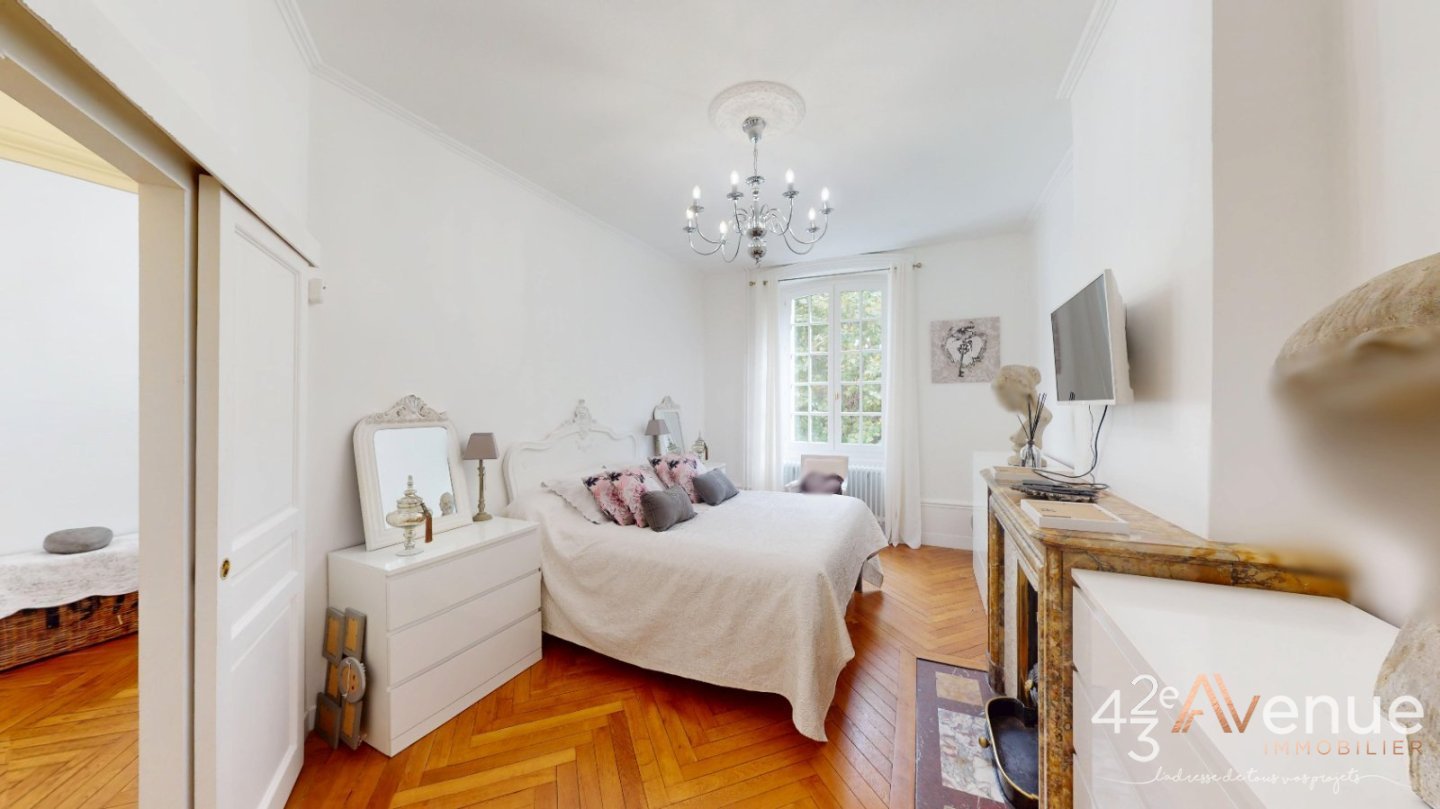 APPARTEMENT T3 A VENDRE - ST ETIENNE BELLEVUE - 90.09 m2 - 157 000 &euro;