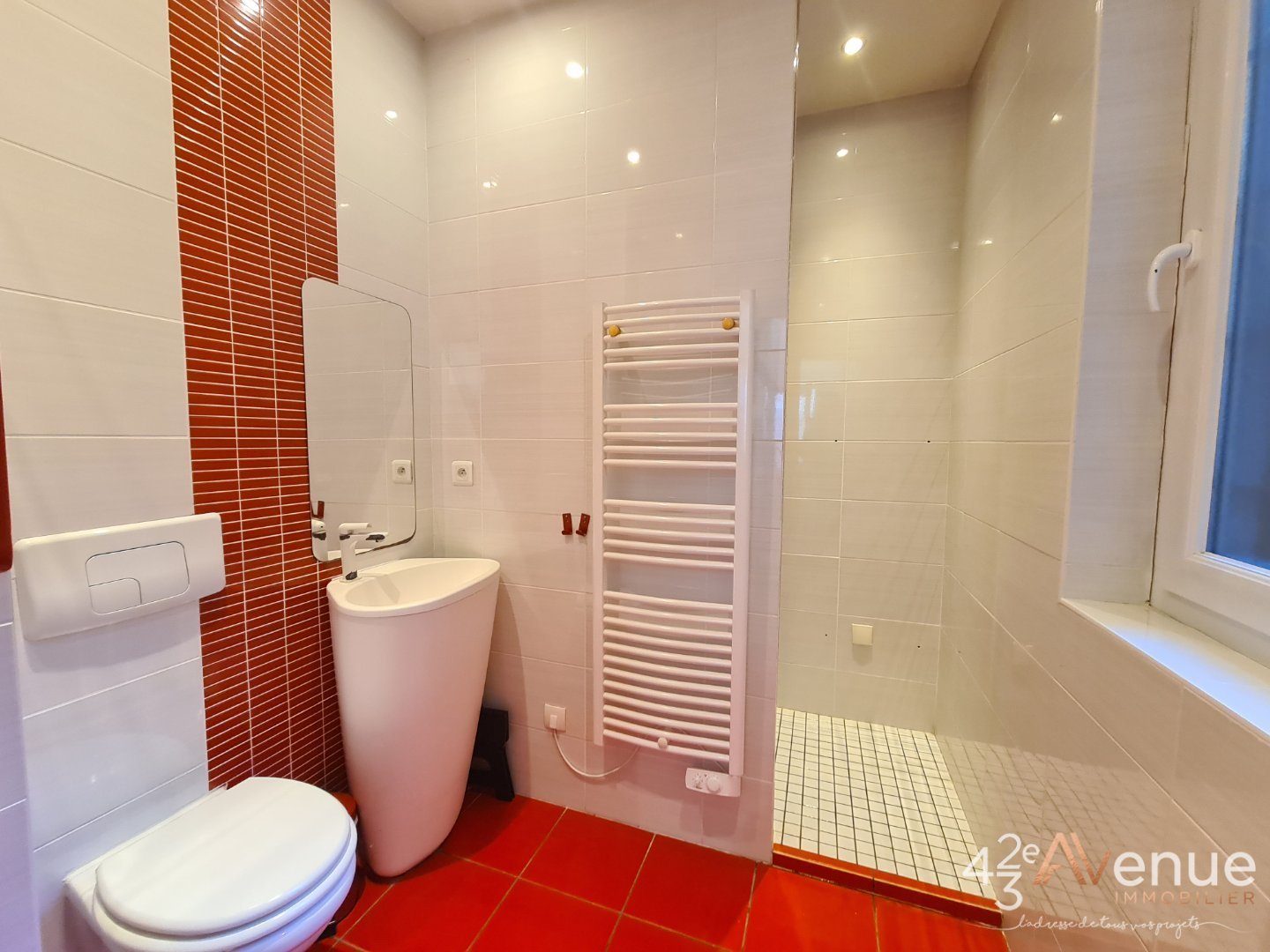 APPARTEMENT T3 A VENDRE - ST ETIENNE CENTRE VILLE - 77 m2 - 96000€