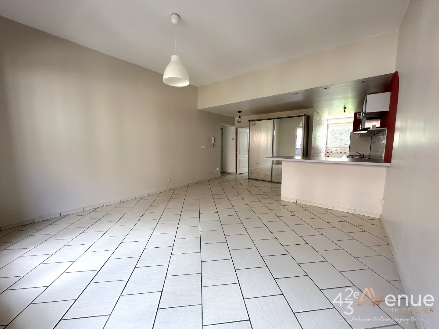 APPARTEMENT T3 A VENDRE - ST ETIENNE CENTRE VILLE - 66.62 m2 - 125000€