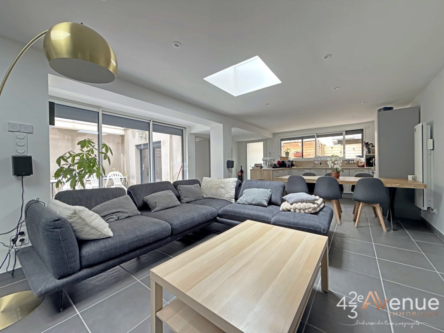 Appartement coup de coeur HYPER CENTRE A VENDRE - ST ETIENNE CENTRE VILLE - 91.17 m2 - 220�000�&euro;