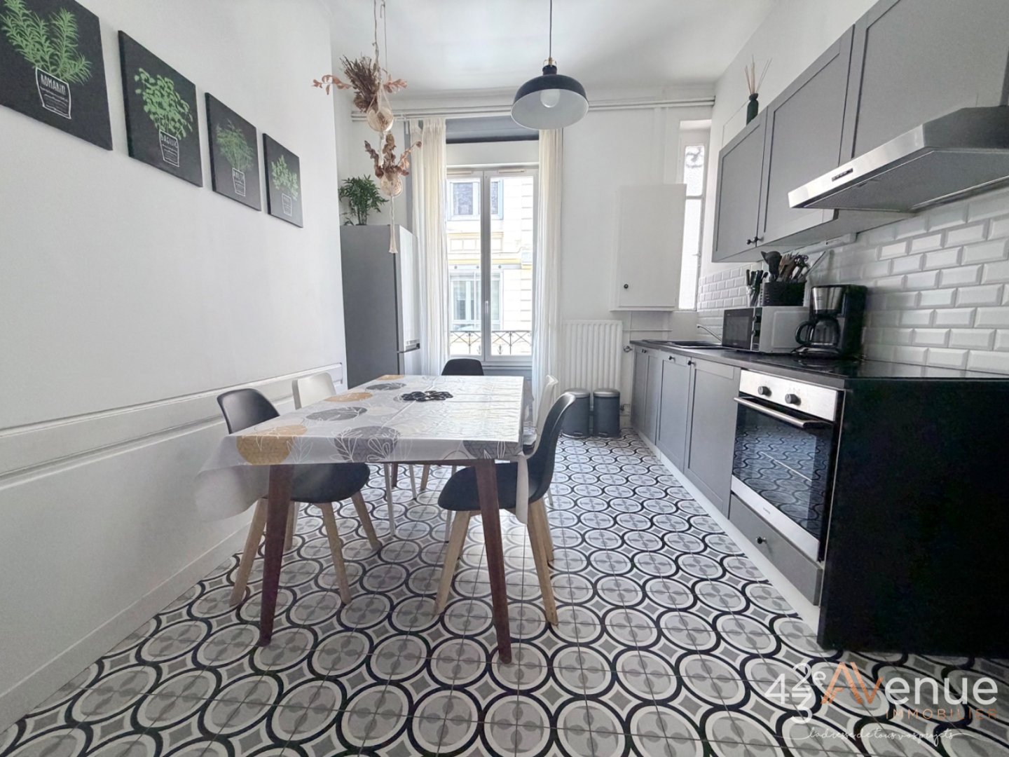 F3 de 73,16 m2 habitables en centre ville A VENDRE - ST ETIENNE CENTRE VILLE - 73.16 m2 - 95 000 &euro;