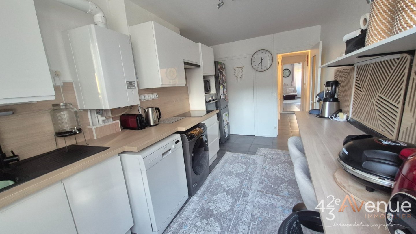 APPARTEMENT T3 A VENDRE - ST ETIENNE CENTRE VILLE - 66 m2 - 87 000 &euro;