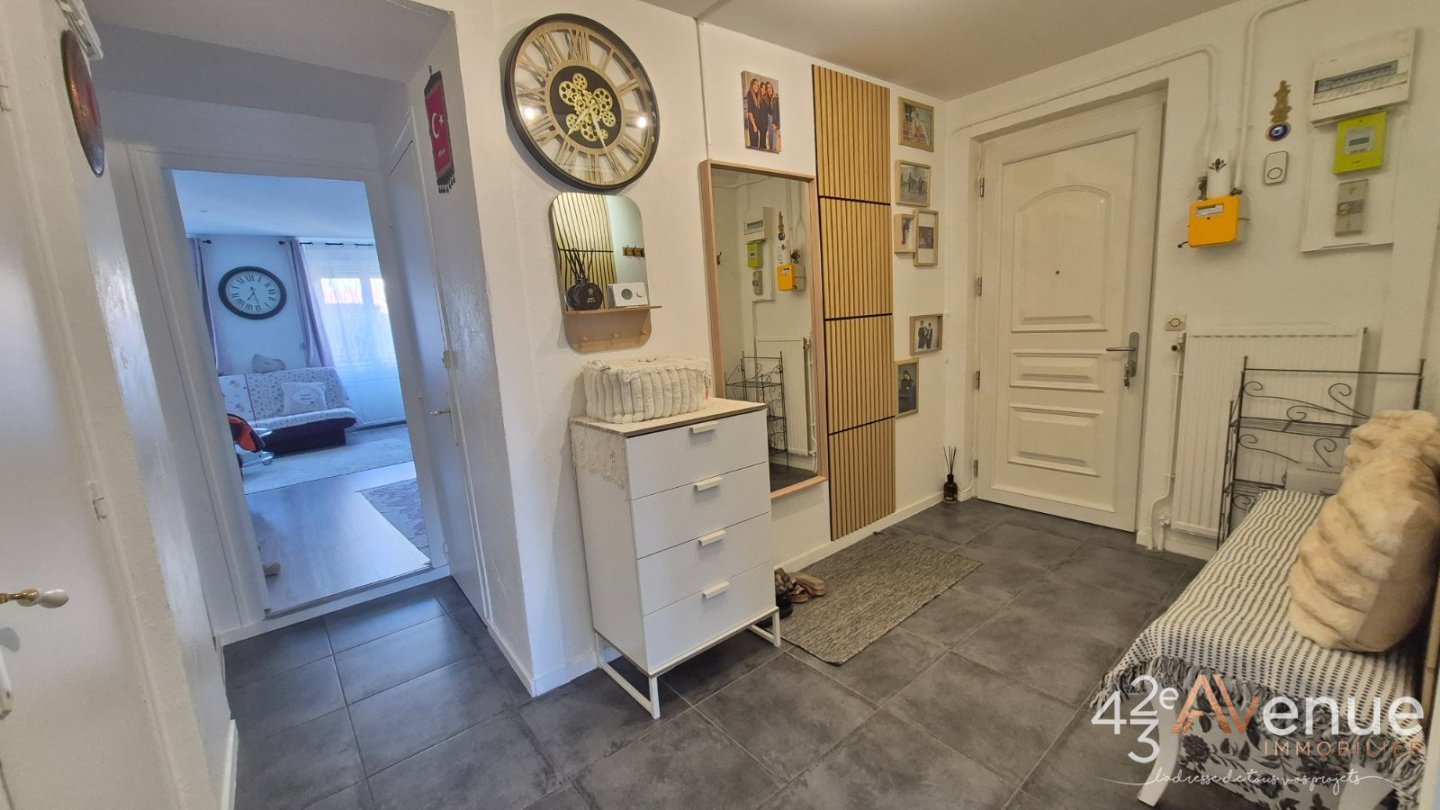 APPARTEMENT T3 A VENDRE - ST ETIENNE CENTRE VILLE - 66 m2 - 87 000 &euro;