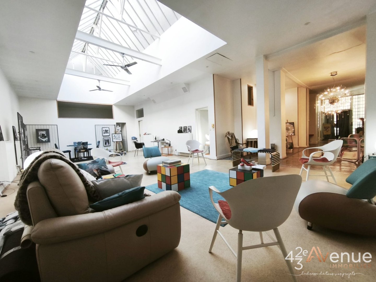 APPARTEMENT T3 A VENDRE - ST ETIENNE CENTRE VILLE - 188 m2 - 200 000 &euro;