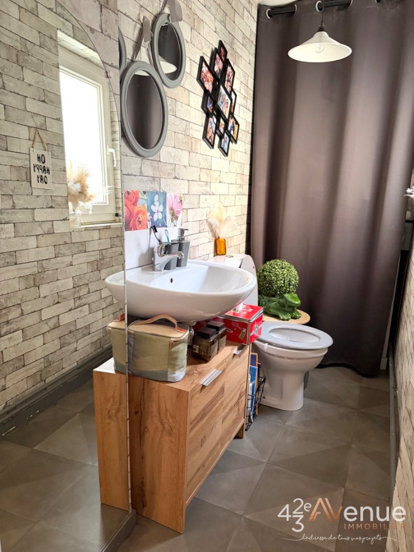 APPARTEMENT T3 A VENDRE - ST ETIENNE CENTRE VILLE - 68 m2 - 99 000 &euro;