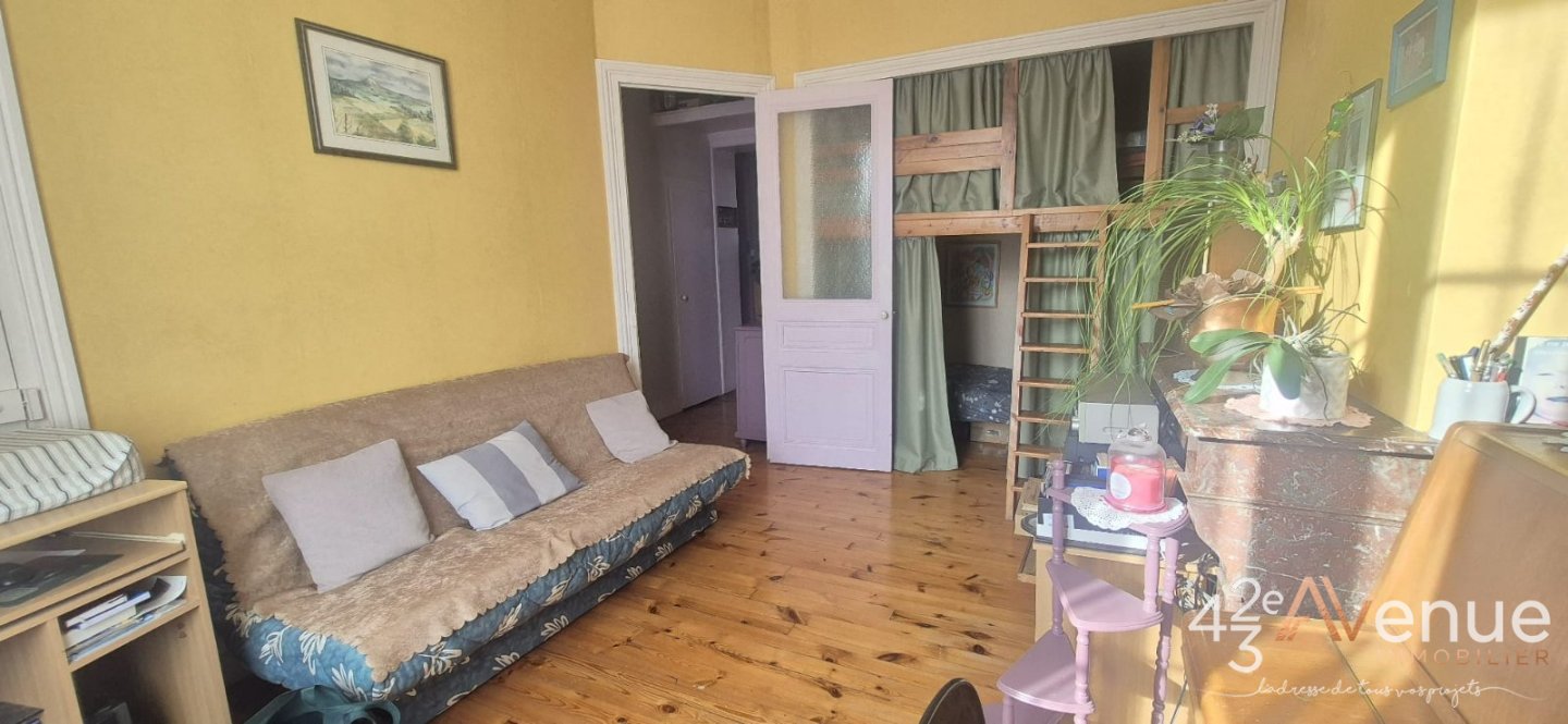 APPARTEMENT T3 A VENDRE - ST ETIENNE CENTRE VILLE - 64 m2 - 78�000�&euro;