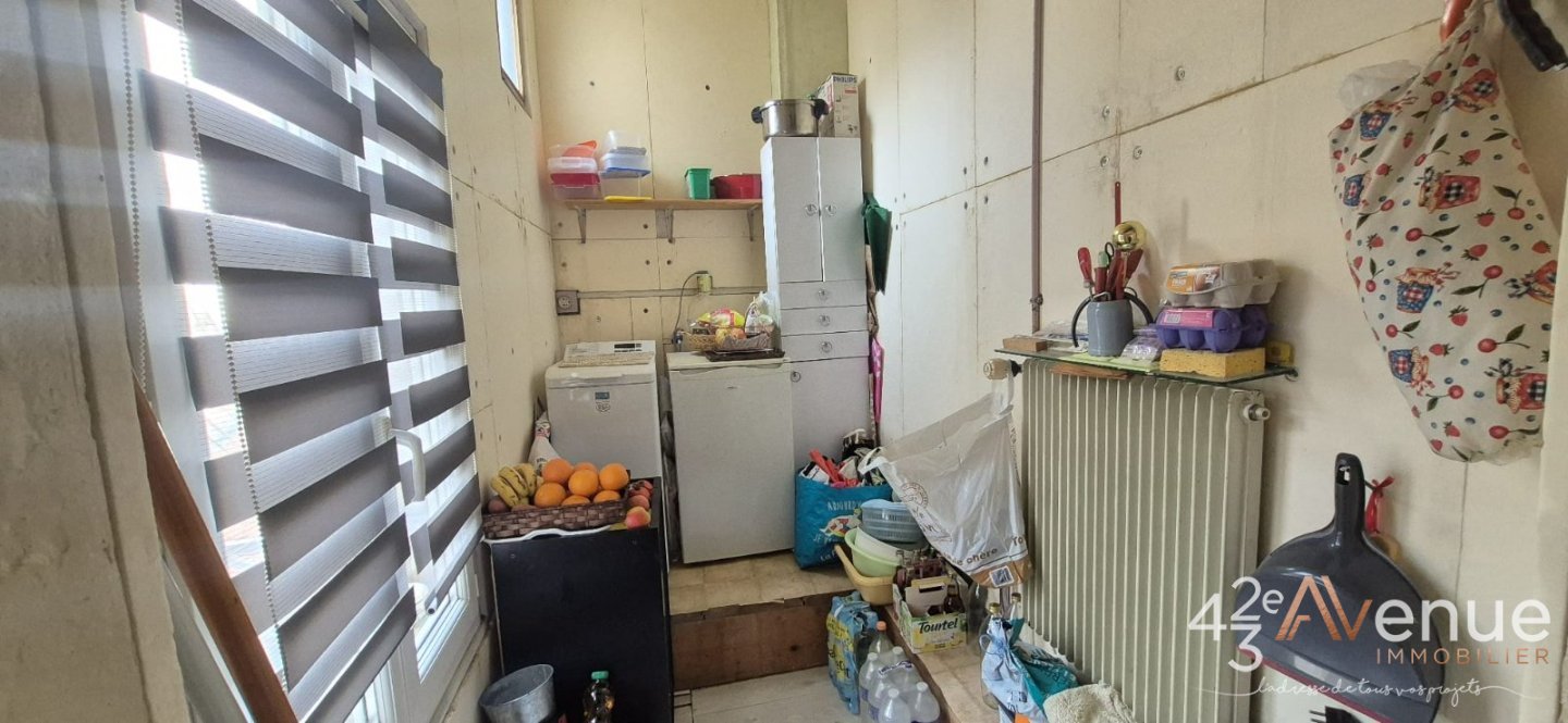 APPARTEMENT T3 A VENDRE - ST ETIENNE CENTRE VILLE - 64 m2 - 78�000�&euro;