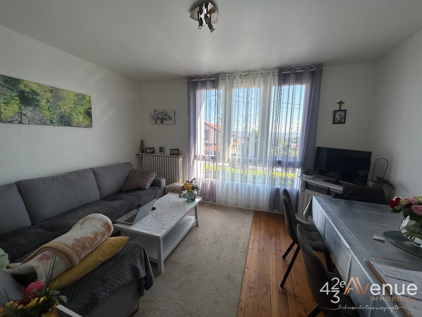 APPARTEMENT T3 - ST ETIENNE COTONNE - 55 m2 - 60000€