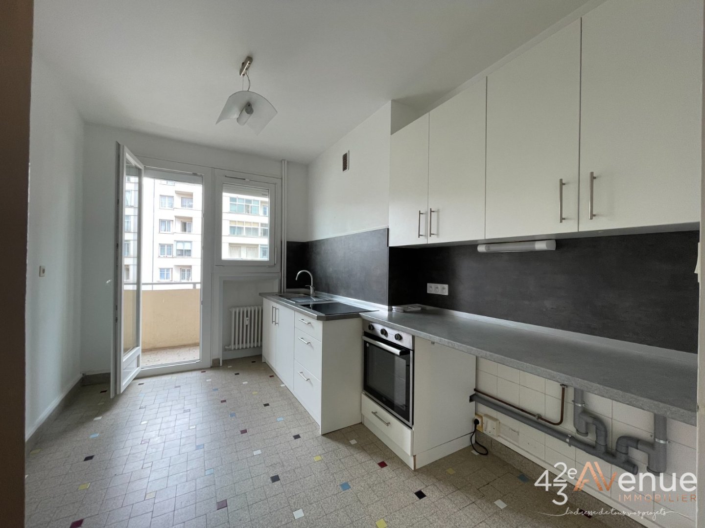 Appartement Type 3 avec balcon Facult A VENDRE - ST ETIENNE FACULTE   CENTRE DEUX - 65 m2 - 79000€