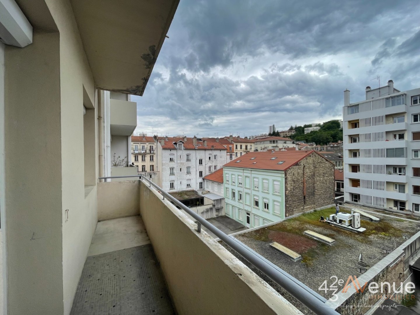 Appartement Type 3 avec balcon Facult A VENDRE - ST ETIENNE FACULTE   CENTRE DEUX - 65 m2 - 79000€