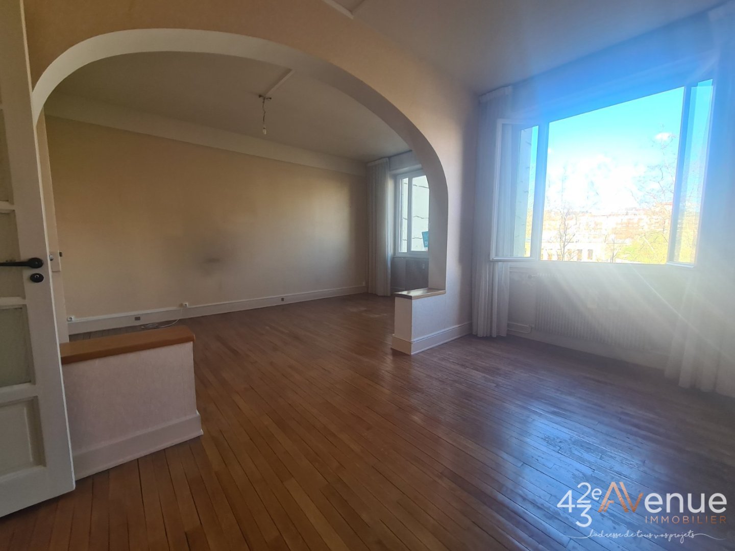 APPARTEMENT T3 A VENDRE - ST ETIENNE FACULTE   CENTRE DEUX - 70.62 m2 - 55000€