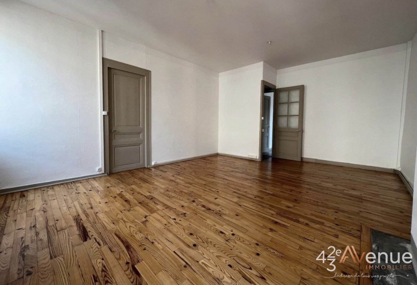 Appartement de type 3 Secteur Facults A VENDRE - ST ETIENNE FACULTE   CENTRE DEUX - 72.01 m2 - 69000€
