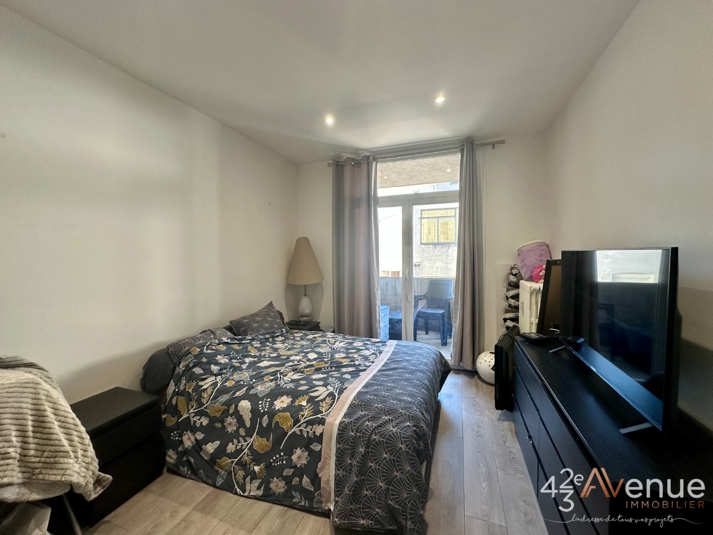 APPARTEMENT T3 A VENDRE - ST ETIENNE FACULTE   CENTRE DEUX - 88.18 m2 - 129�000�&euro;