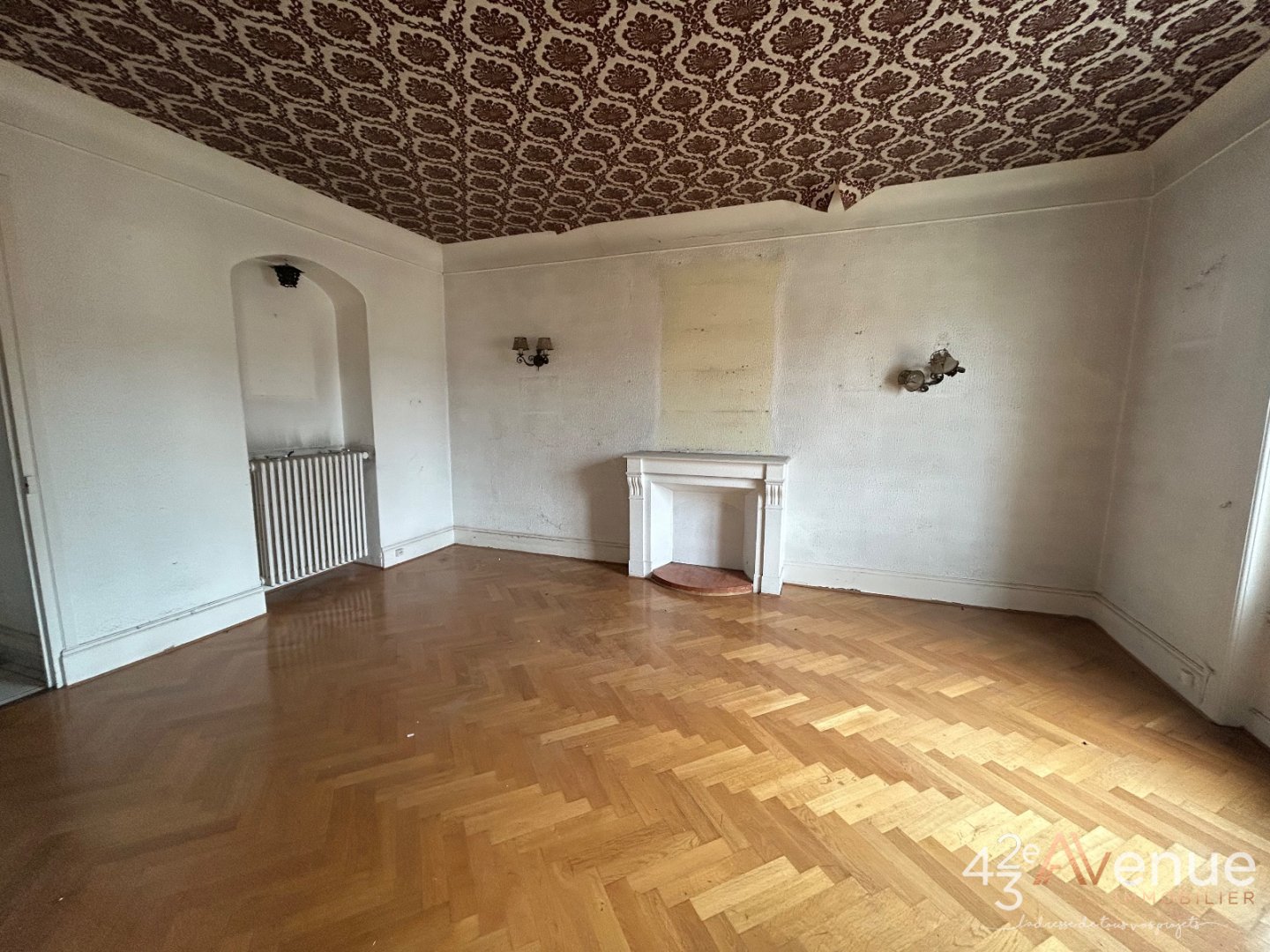 APPARTEMENT T3 - ST ETIENNE FACULTE   CENTRE DEUX - 82.5 m2 - VENDU
