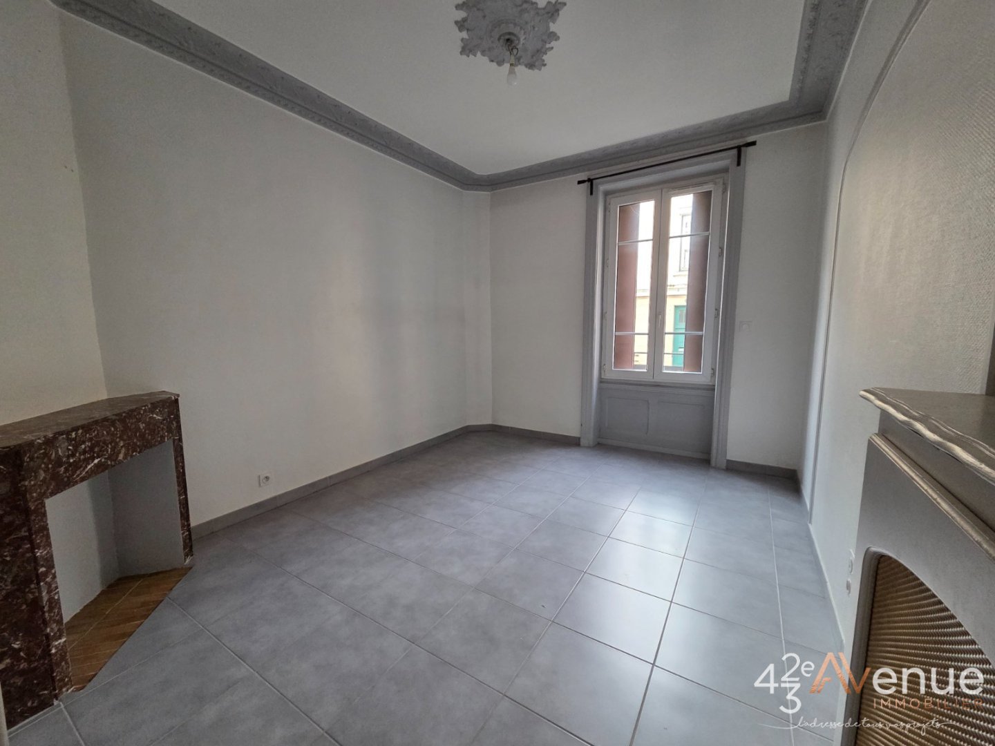 APPARTEMENT T3 A VENDRE - ST ETIENNE FACULTE   CENTRE DEUX - 53.92 m2 - 79�000�&euro;