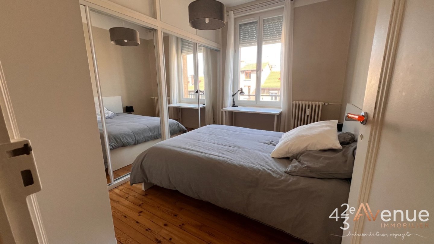APPARTEMENT T3 A VENDRE - ST ETIENNE FACULTE   CENTRE DEUX - 75.28 m2 - 99 500 &euro;