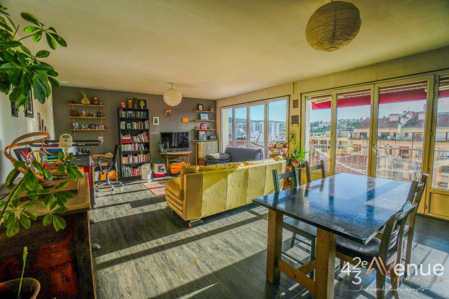 APPARTEMENT T3 A VENDRE - ST ETIENNE FACULTE   CENTRE DEUX - 81.6 m2 - 95 000 &euro;