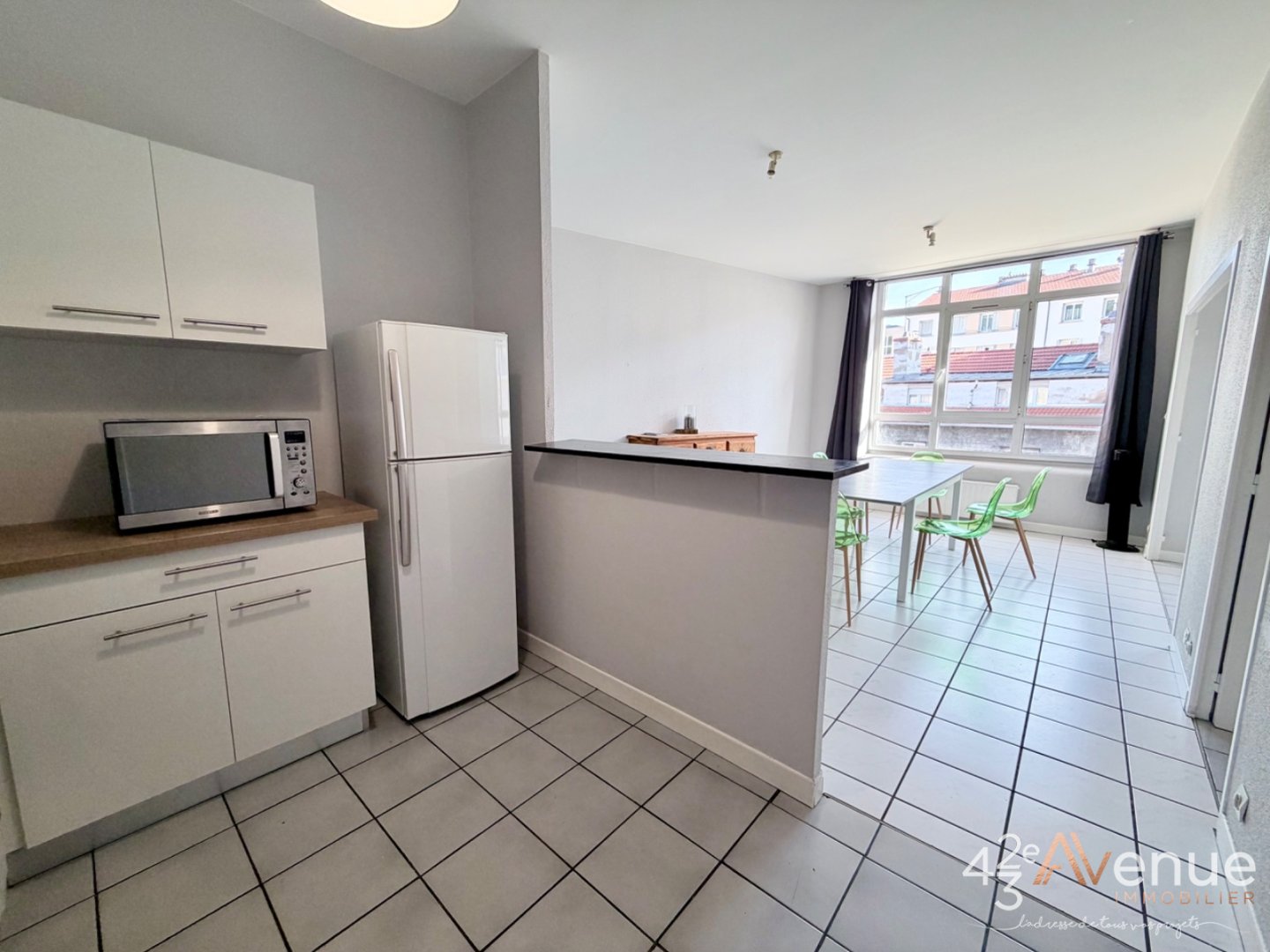 F3 secteur Fac centre 2 A VENDRE - ST ETIENNE FACULTE   CENTRE DEUX - 68.4 m2 - 79 000 &euro;