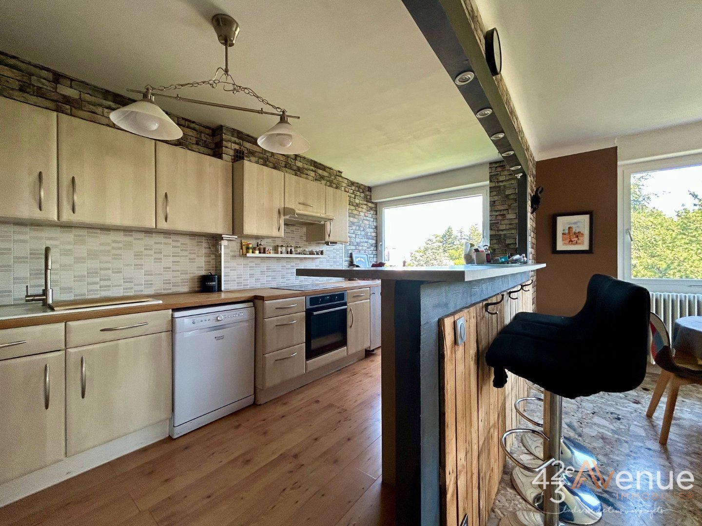 APPARTEMENT T3 A VENDRE - ST ETIENNE FAURIEL - 83.62 m2 - 89000€