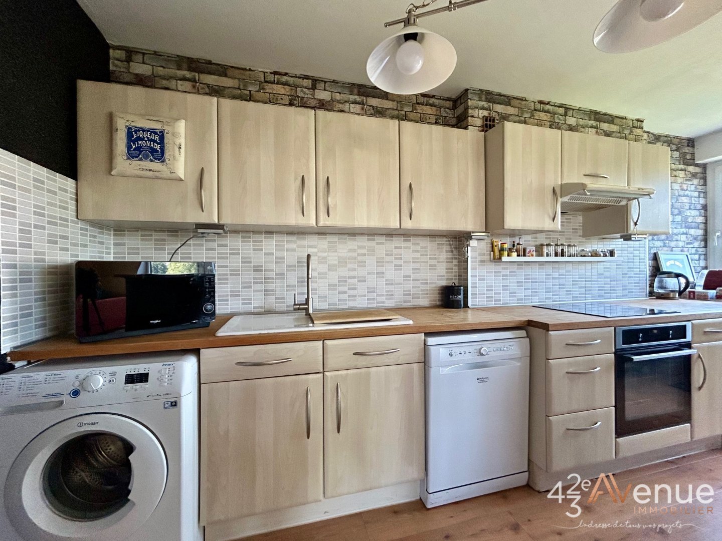 APPARTEMENT T3 A VENDRE - ST ETIENNE FAURIEL - 83.62 m2 - 89000€