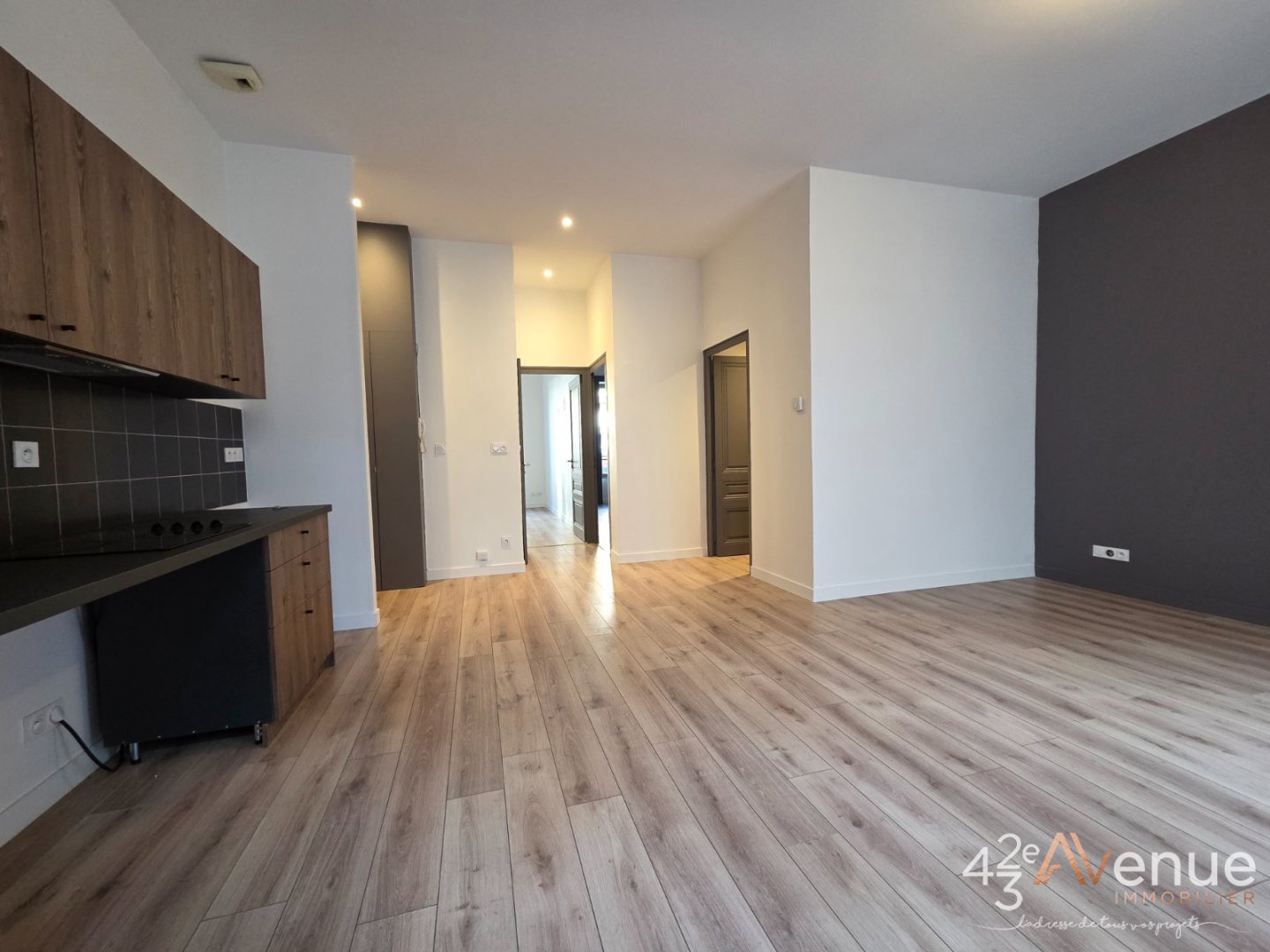 APPARTEMENT T3 A VENDRE - ST ETIENNE FAURIEL - 69.07 m2 - 120�000�&euro;