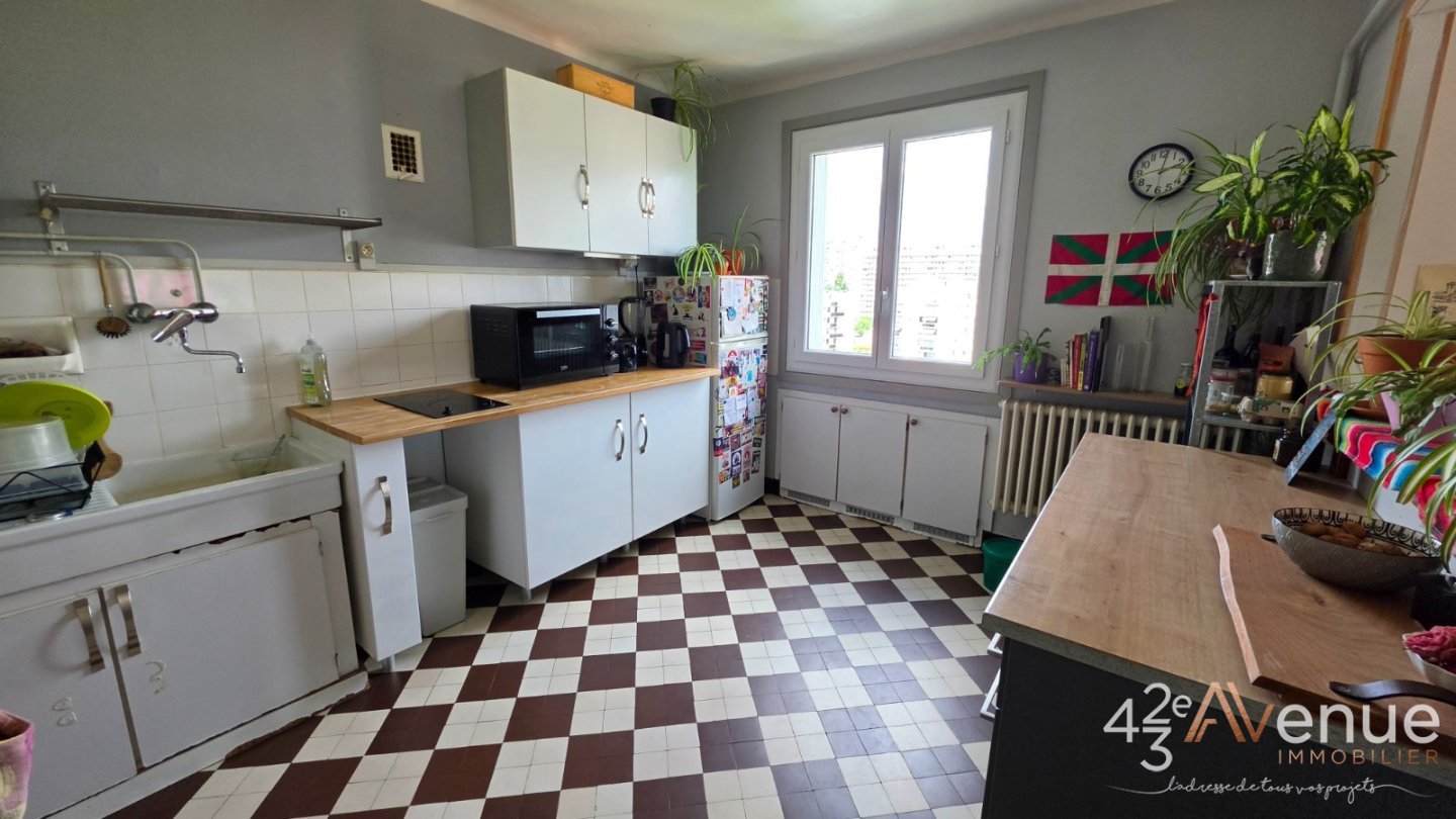 APPARTEMENT T3 A VENDRE - ST ETIENNE FAURIEL - 64 m2 - 85 000 &euro;