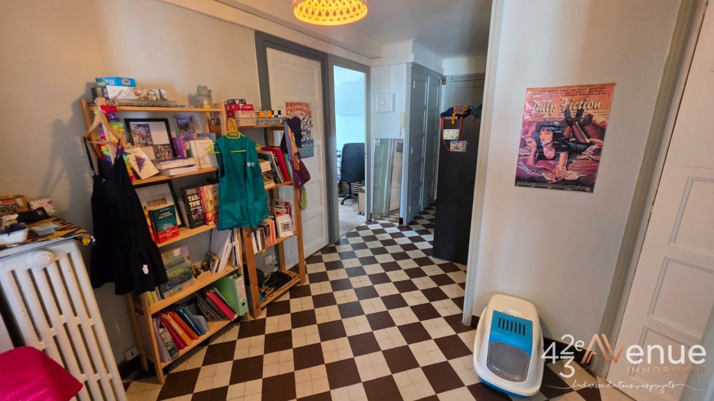 APPARTEMENT T3 A VENDRE - ST ETIENNE FAURIEL - 64 m2 - 85 000 &euro;