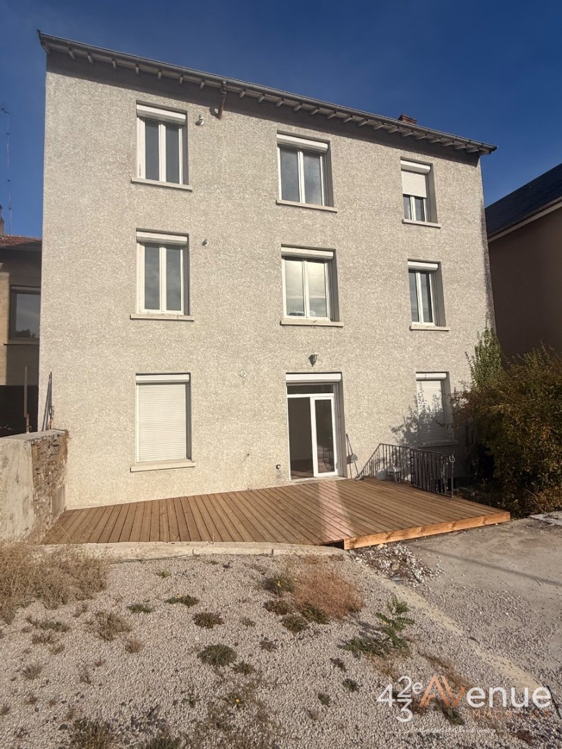 APPARTEMENT T3 A VENDRE - ST ETIENNE FAURIEL - 105.4 m2 - 115 000 &euro;