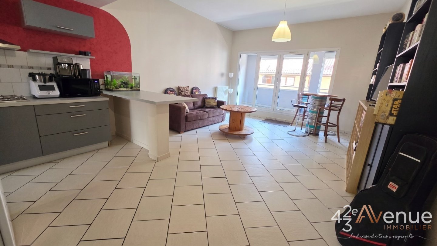 APPARTEMENT T3 A VENDRE - ST ETIENNE JACQUARD - 65.93 m2 - 130 500 &euro;