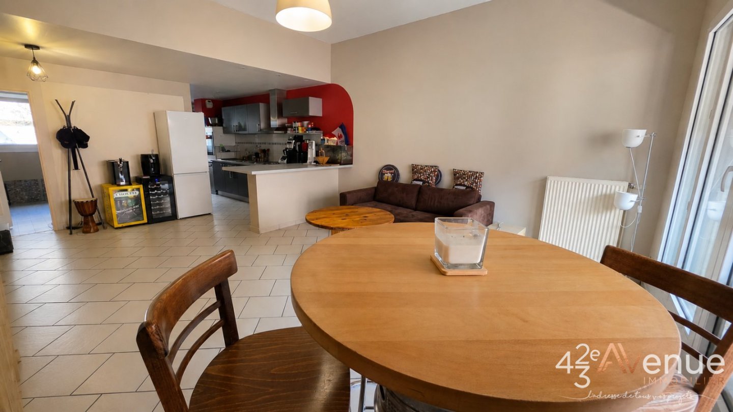 APPARTEMENT T3 A VENDRE - ST ETIENNE JACQUARD - 65.93 m2 - 130 500 &euro;