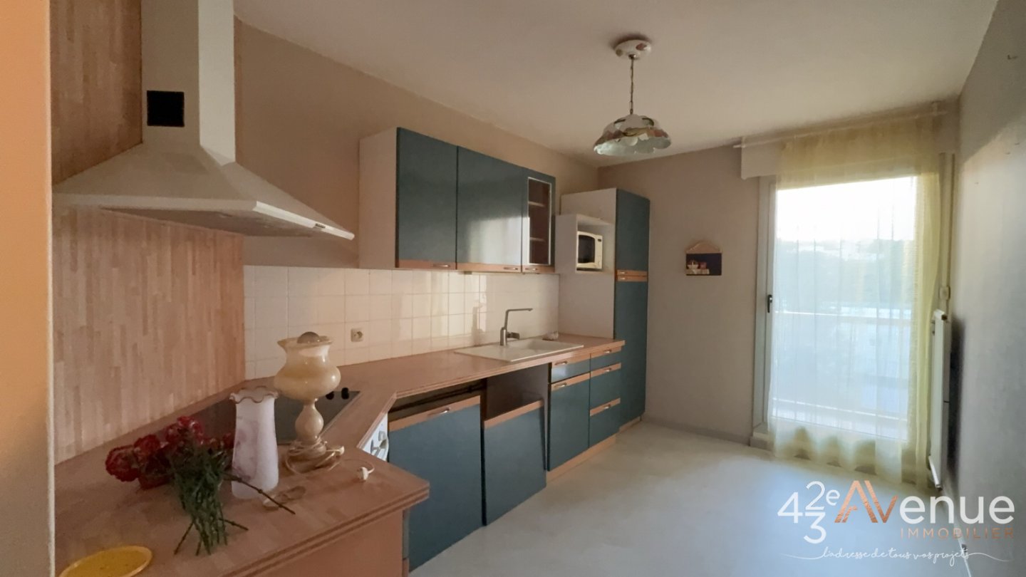 APPARTEMENT T3 A VENDRE - ST ETIENNE JACQUARD - 66.43 m2 - 85 000 &euro;