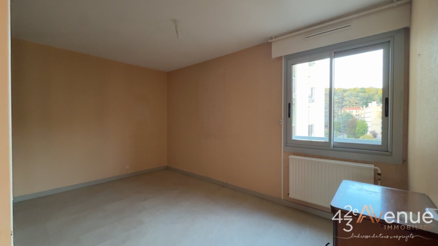 APPARTEMENT T3 A VENDRE - ST ETIENNE JACQUARD - 66.43 m2 - 85 000 &euro;