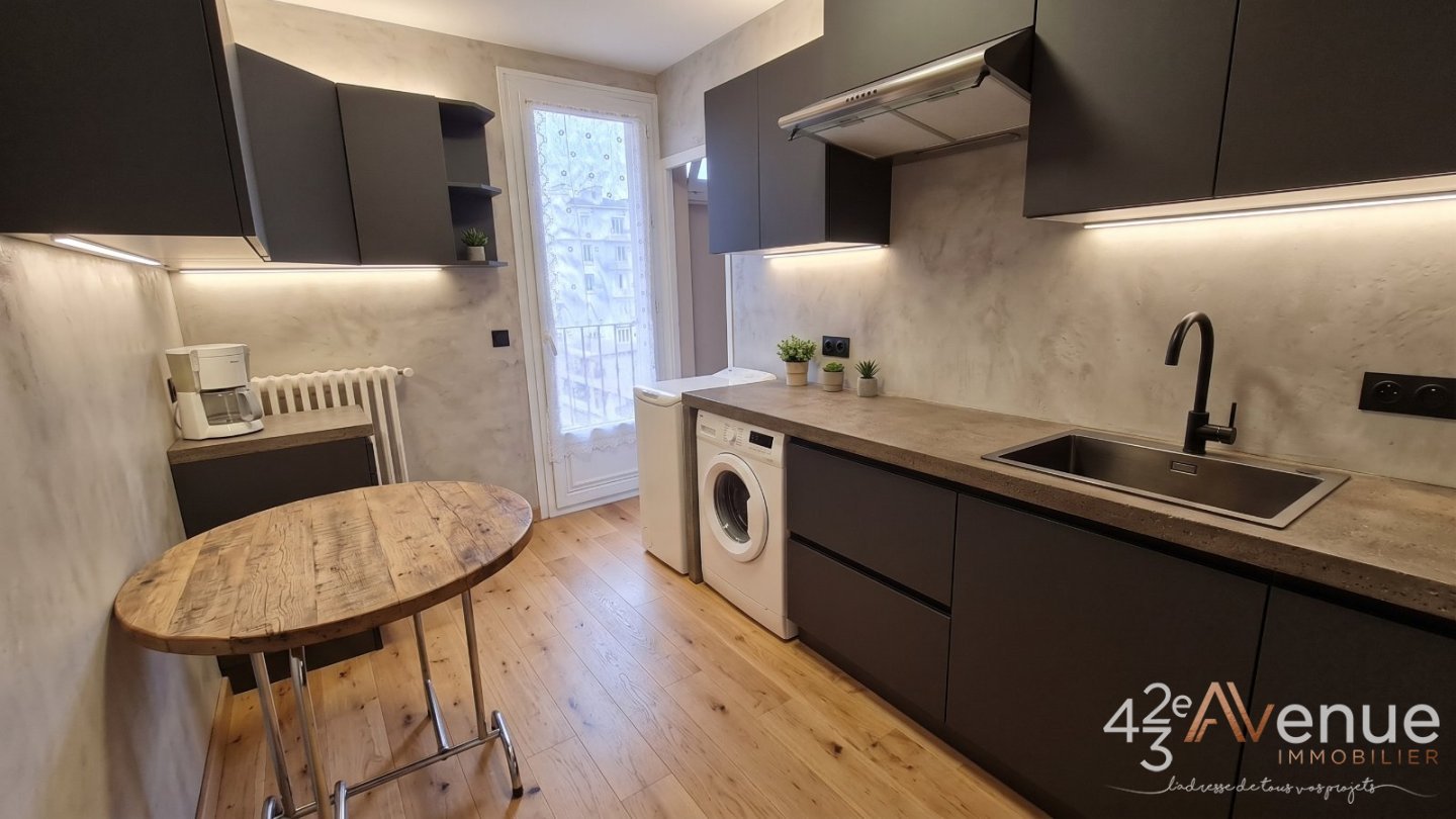 APPARTEMENT T3 A VENDRE - ST ETIENNE JACQUARD - 62.21 m2 - 79 000 &euro;