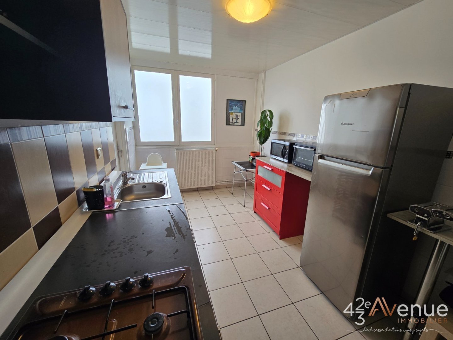 APPARTEMENT T3 A VENDRE - ST ETIENNE LA METARE - 68 m2 - 65000€