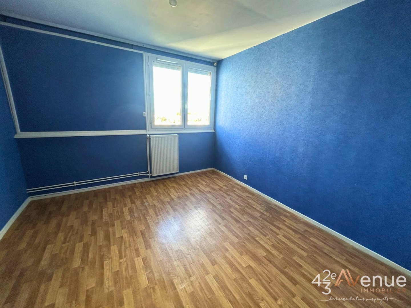 APPARTEMENT T3 A VENDRE - ST ETIENNE LA METARE - 71.6 m2 - 64�000�&euro;