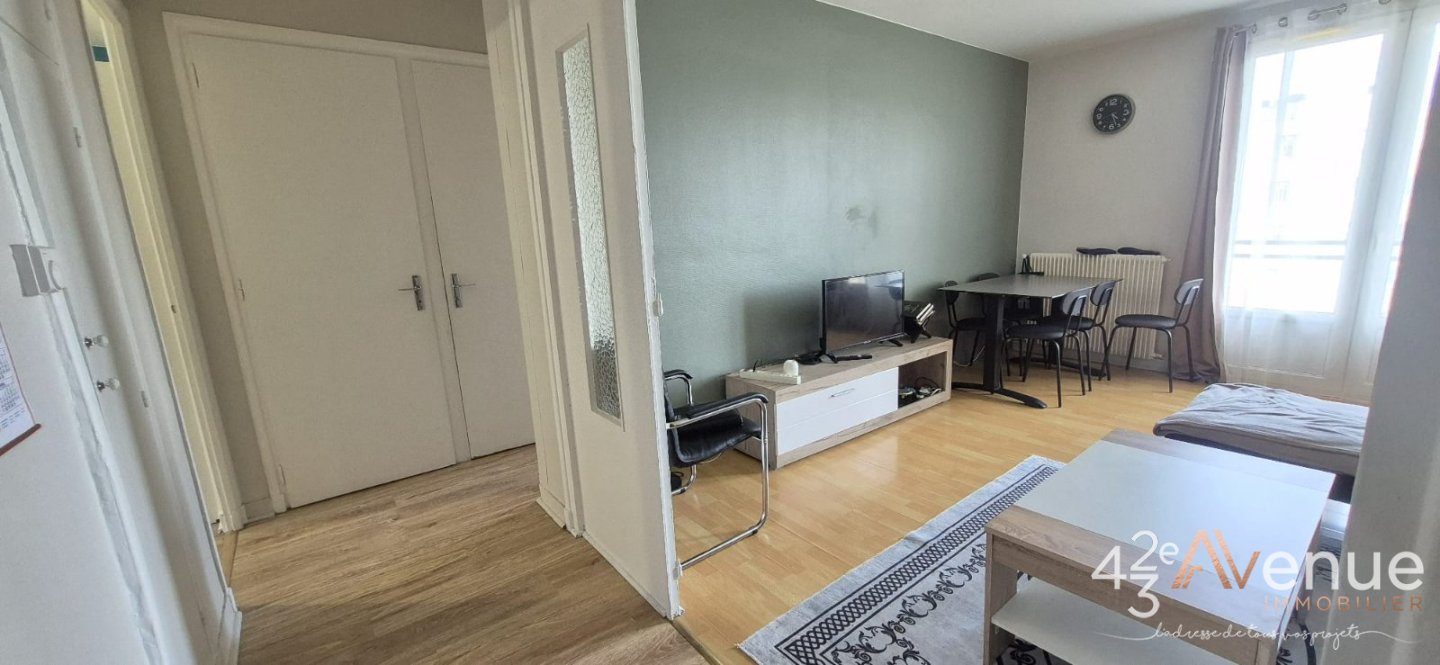 APPARTEMENT T3 A VENDRE - ST ETIENNE La rivière - 52 m2 - 38 000 &euro;
