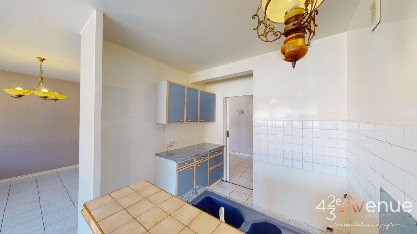 APPARTEMENT T3 - ST ETIENNE MONTHIEU - 70.48 m2 - VENDU