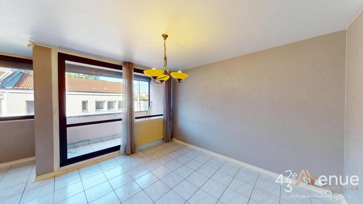 APPARTEMENT T3 - ST ETIENNE MONTHIEU - 70.48 m2 - VENDU