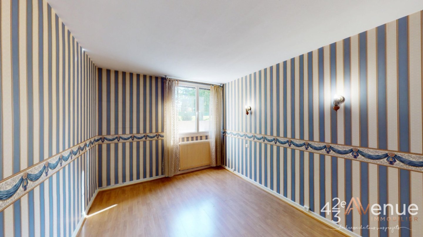 APPARTEMENT T3 - ST ETIENNE MONTHIEU - 70.48 m2 - VENDU