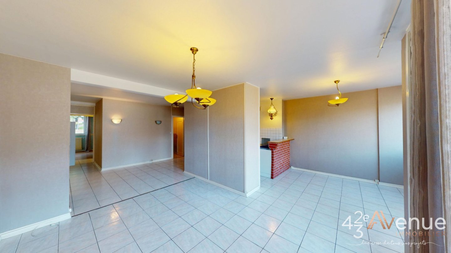 APPARTEMENT T3 - ST ETIENNE MONTHIEU - 70.48 m2 - VENDU