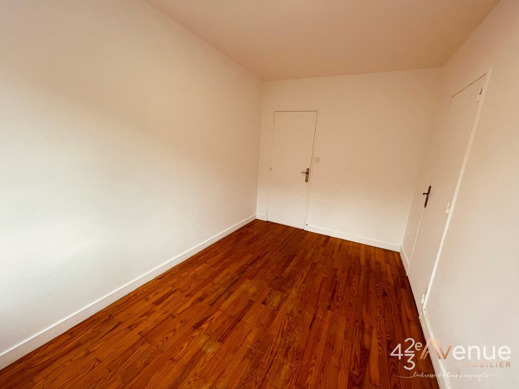 APPARTEMENT T3 - ST ETIENNE MONTPLAISIR - 57.19 m2 - 69000€