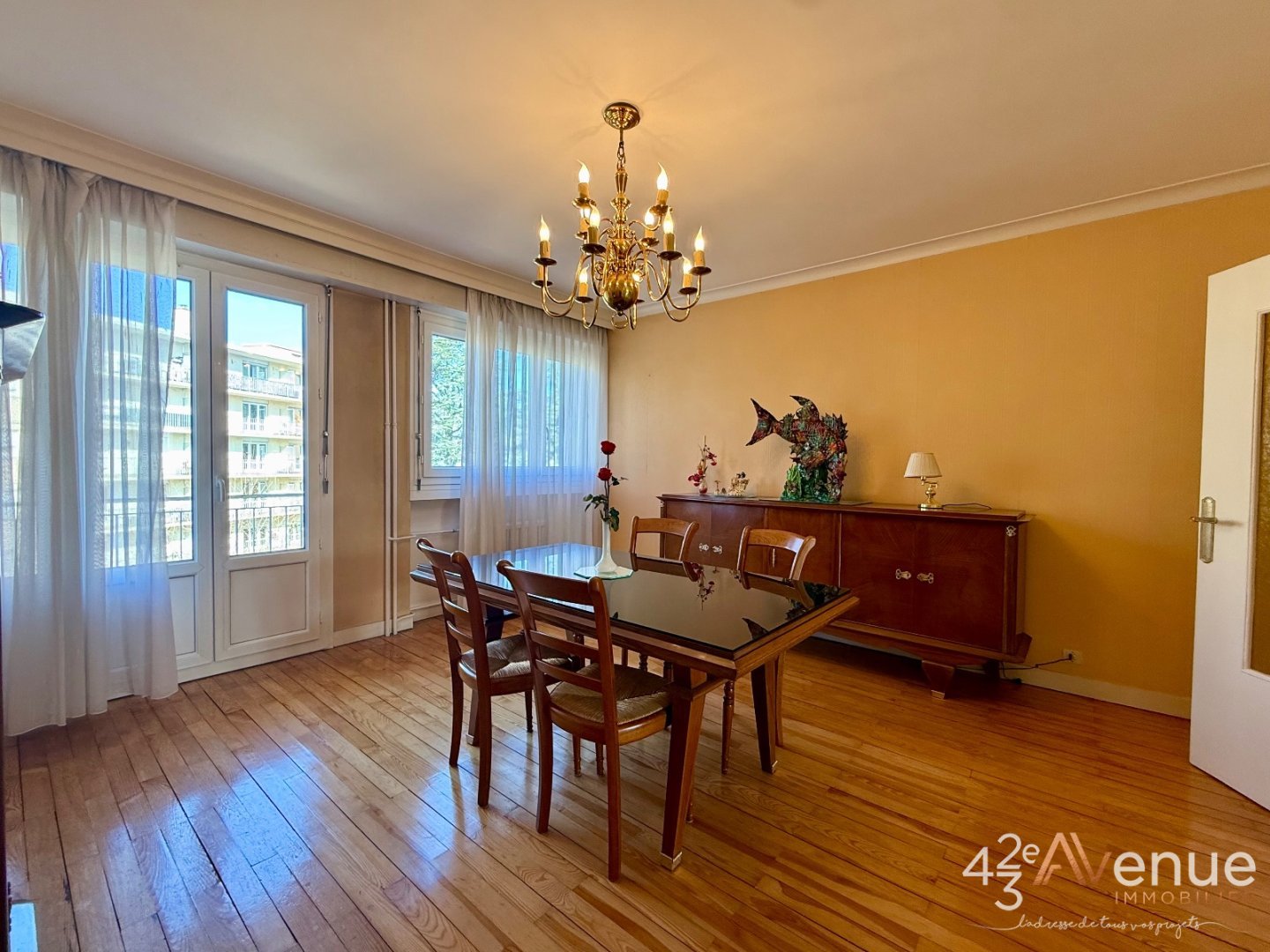 Appartement T3 avec balcon et garage A VENDRE - ST ETIENNE MONTPLAISIR - 63.91 m2 - 75�000�&euro;