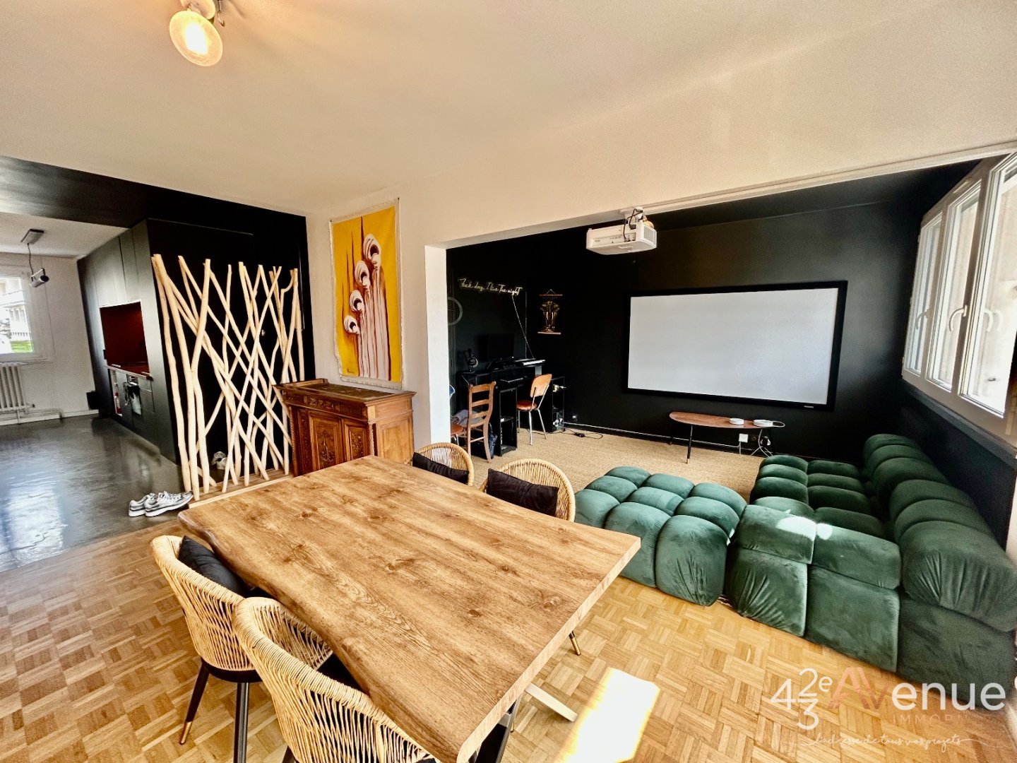 APPARTEMENT T3 A VENDRE - ST ETIENNE MONTPLAISIR - 70 m2 - 105 000 &euro;