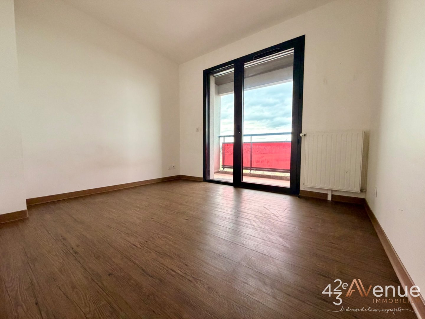 Appartement F3, terrasse, balcon et Garage A VENDRE - ST ETIENNE Secteur Golf - 70.1 m2 - 170�000�&euro;