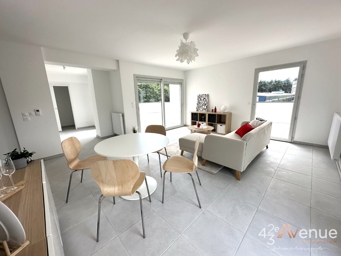 APPARTEMENT T3 A VENDRE - ST ETIENNE SOLAURE - 80.3 m2 - 229000€