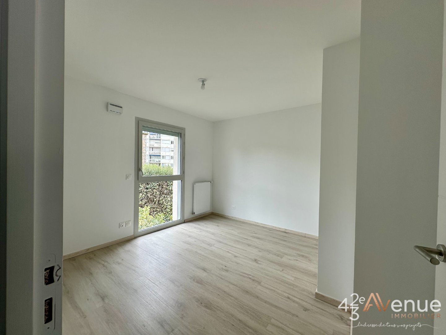 APPARTEMENT T3 A VENDRE - ST ETIENNE SOLAURE - 75.8 m2 - 175000€