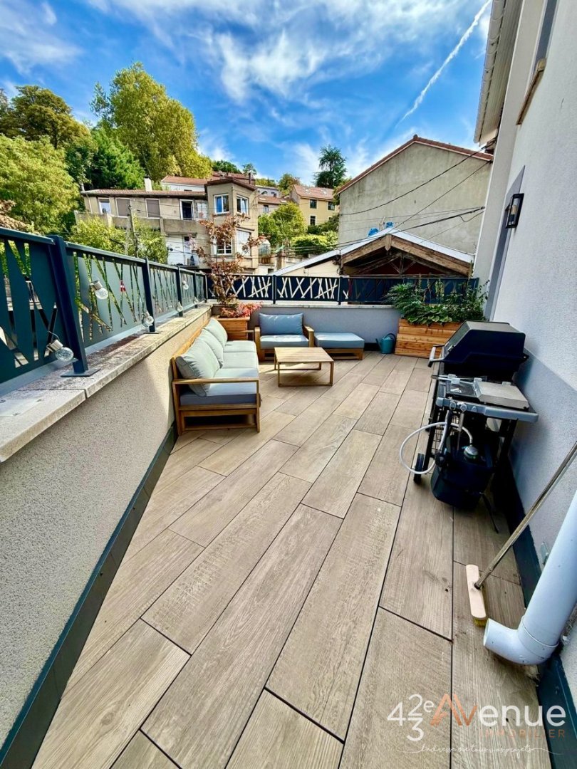 APPARTEMENT T3 - ST ETIENNE VILLEBOEUF - 106 m2 - VENDU