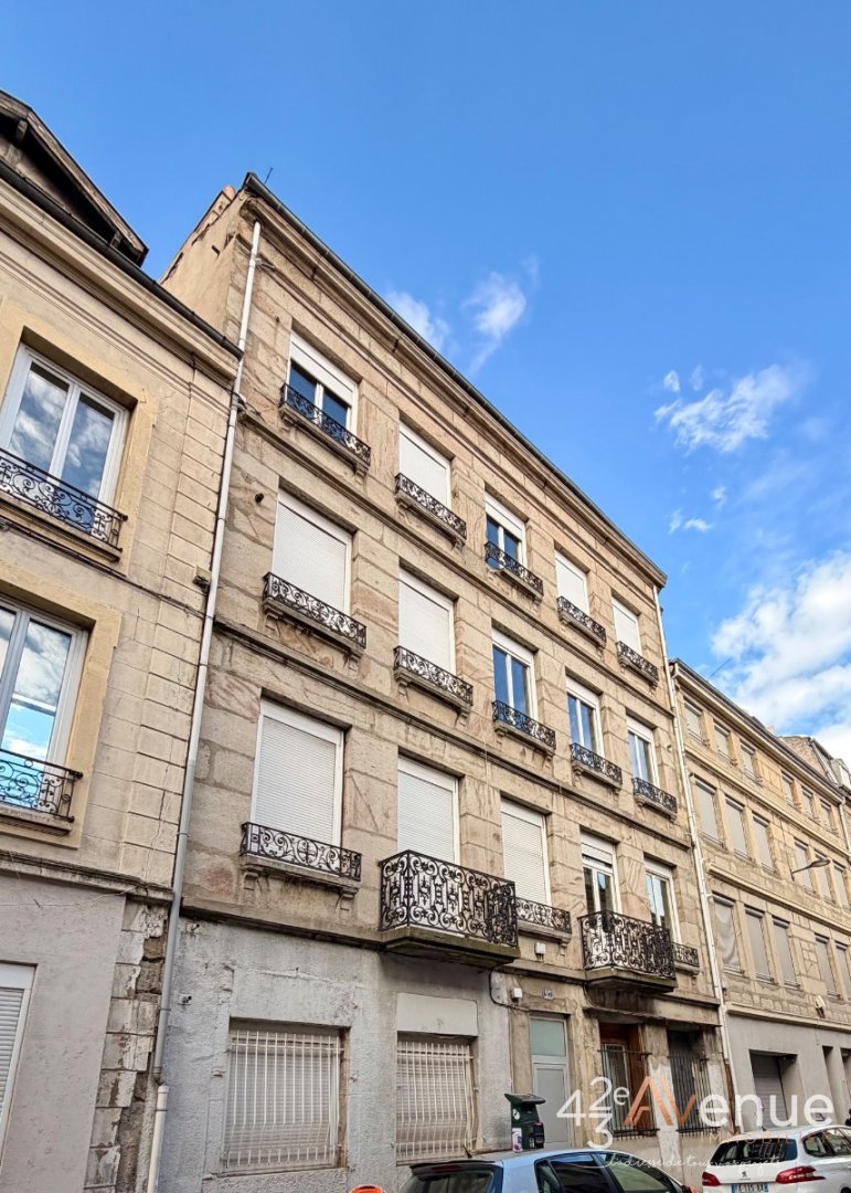 F3 de 61,38 m2 avec 25 m2 de terrasse A VENDRE - ST ETIENNE VILLEBOEUF - 61.38 m2 - 105�000�&euro;