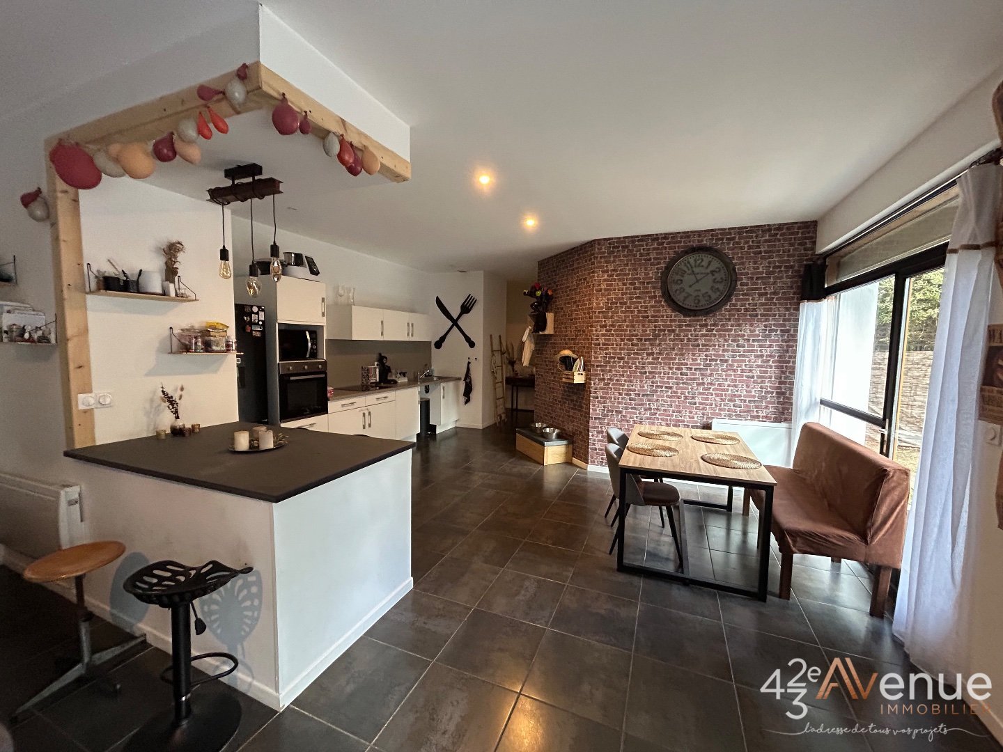APPARTEMENT T3 - ST ETIENNE VIVARAIZE - 84 m2 - VENDU